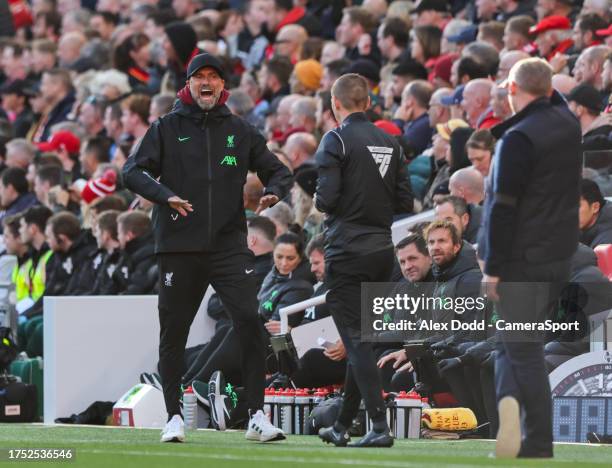 Liverpool manager Jurgen Klopp complains to fourth official Matt Donohue during the Premier League match between Liverpool FC and Nottingham Forest...