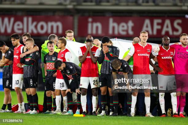 Bas Dost of NEC Nijmegen injured during the Dutch Eredivisie match between AZ Alkmaar and NEC Nijmegen at AFAS Stadion on October 29, 2023 in...