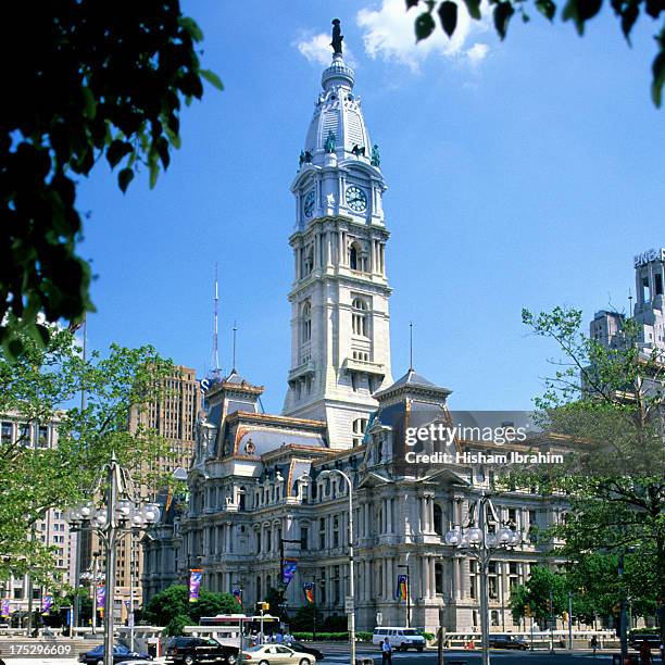 philadelphia city hall and clock tower - philadelphia city hall stock pictures, royalty-free photos & images