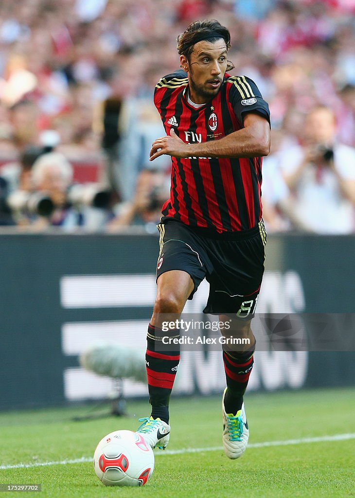 FC Sao Paulo v AC Milan - Audi Cup 2013 3rd