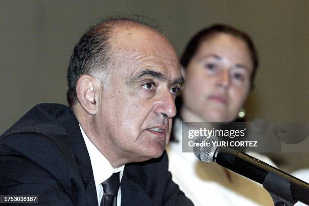 Argentine Chancellor Carlos Federico Ruckauf talks to the press alongside his Salvadorean counterpart Maria Eugenia Brizuela de Avila 2 February 2003...