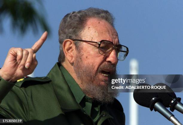 Cuban President Fidel Castro gives a speech 19 April 2001 in Playa Giron, Matanzas, to celebrate the 40th anniversary of the Cuban armed forces over...