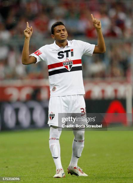 Reinaldo of Sao Paulo prays prior to the Audi Cup 2013 semifinal match between FC Bayern Muenchen and FC Sao Paulo at Allianz Arena on July 31, 2013...