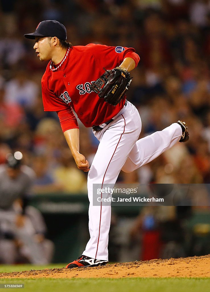 New York Yankees v Boston Red Sox