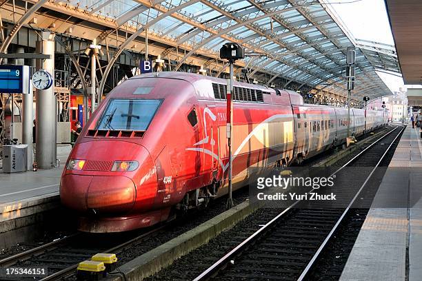 High-speed TGV PBKA EMU, operated by Thalys, at Köln Hbf prior to departure towards Paris.
