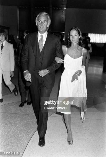 Steve Ross and Amanda Burden attend the New York premiere of "All the President's Men" at the Loews Astor Plaza cinema, followed by an afterparty at...