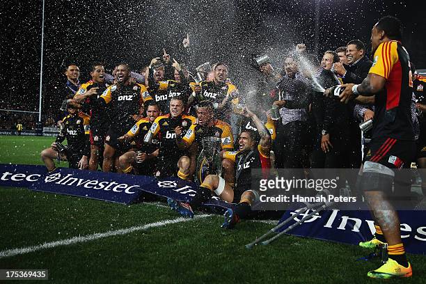 The Chiefs celebrate after winning the Super Rugby Final match between the Chiefs and the Brumbies at Waikato Stadium on August 3, 2013 in Hamilton,...
