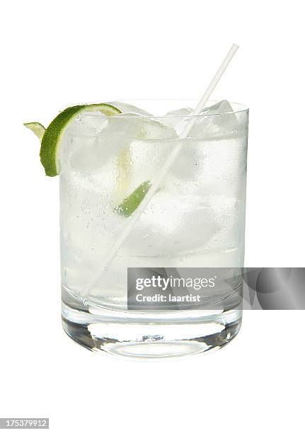 cocktails on white: gin and tonic. - gin and tonic stock pictures, royalty-free photos & images