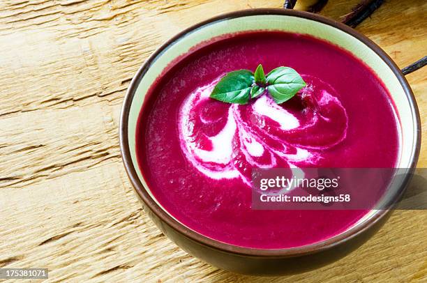 sopa de beterraba - borscht imagens e fotografias de stock