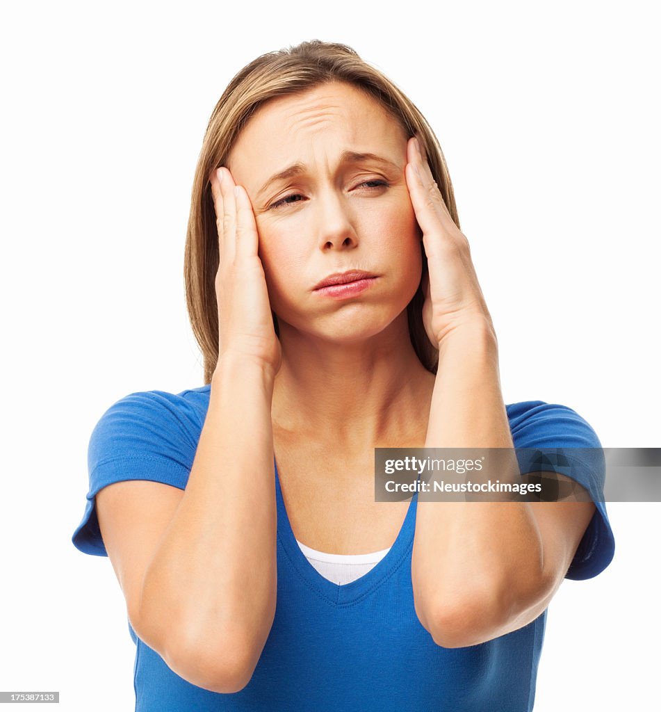 Mulher com dor de cabeça grave-isolada