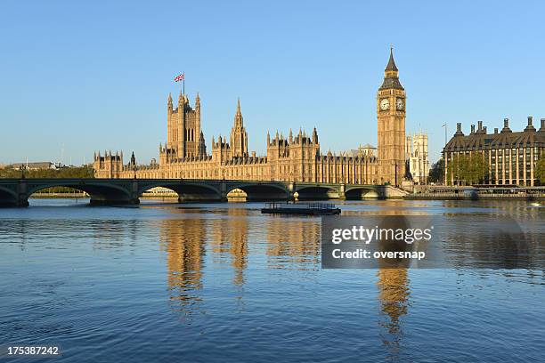 golden london reflections - house of commons of the united kingdom stock pictures, royalty-free photos & images