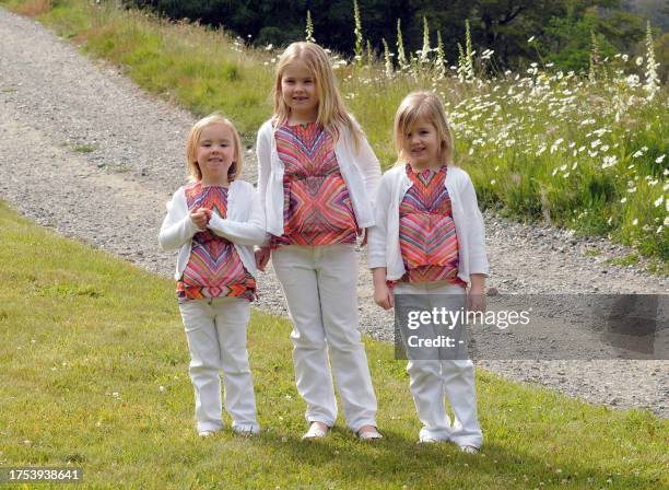 Princesses of the Netherlands Ariane, Amelia and Alexia pose for a picture during a photo session in the gardens of El Messidor residence in Villa La...