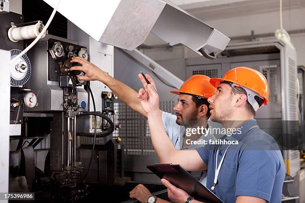 Machine Foreman 16,582 Examine Machine Stock Photos, High-Res Pictures, and Images ...
