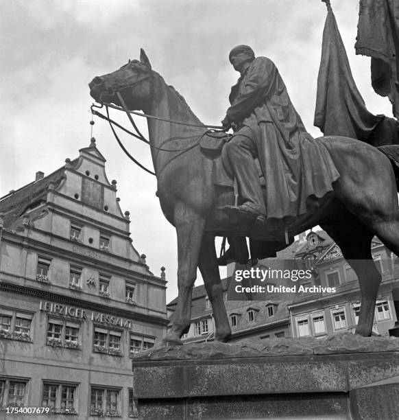 Sculpture of count von Moltke at the Siegesdenkmal monument near the old city hall of Leipzig, Germany 1930s.