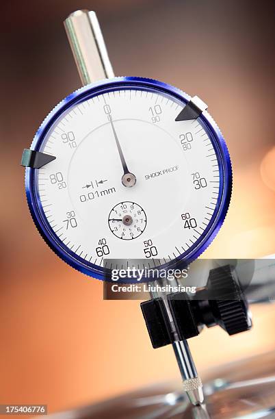 Micometer Scale Micrometer Gauge Photos and Premium High Res Pictures - Getty Images