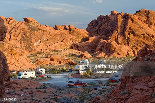 recreational vehicles, valley of fire campground, nevada - nevada stock pictures, royalty-free photos & images