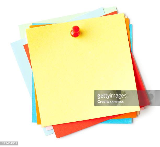 blank sticky notes with a push pin - push pin stockfoto's en -beelden