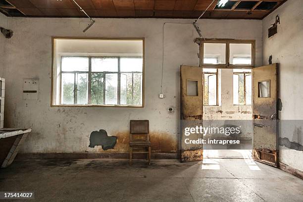 verlassenen fabrik - abandoned factory stock-fotos und bilder