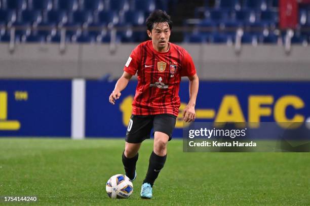 Shoya Nakajima of Urawa Red Diamonds in action during the AFC Champions League Group J match between Urawa Red Diamonds and Pohang Steelers at...