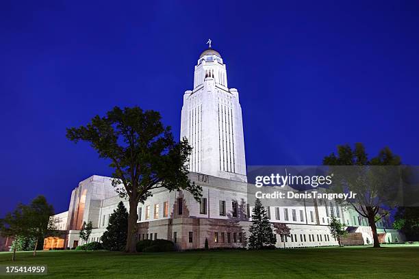 nebraska state capitol - lincoln and center stock pictures, royalty-free photos & images