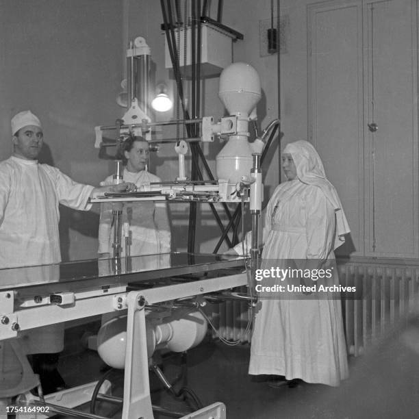 Team at a hospital, Germany 1930s.