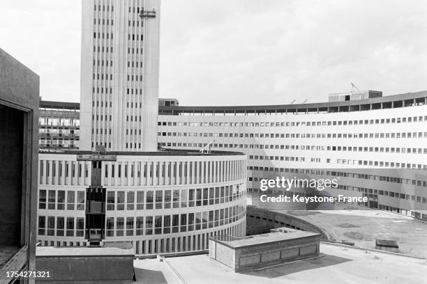 Le chantier de construction de la Maison de la Radio et de la Musique à Paris, le 3 mai 1961.