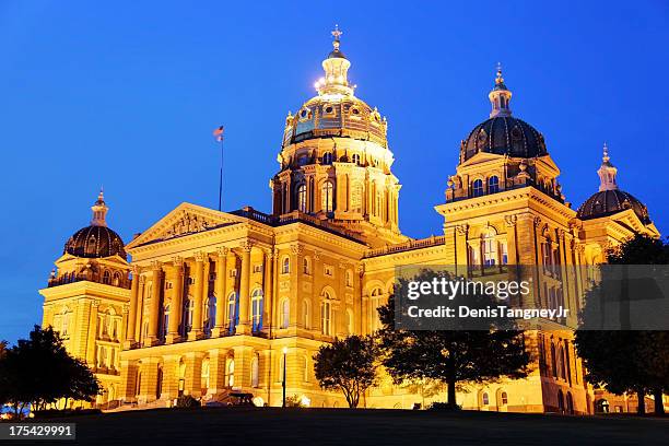 iowa state capitol - des moines capitol stock pictures, royalty-free photos & images