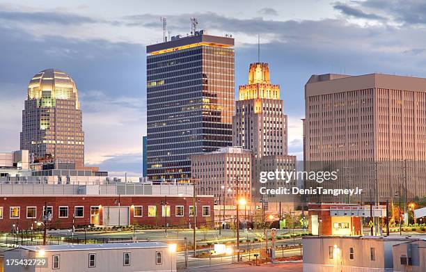 winston-salém na carolina do norte - winston salem imagens e fotografias de stock