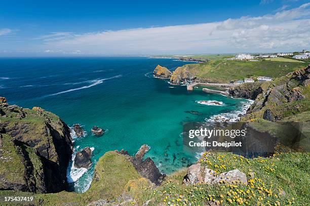 mullion cove and bay in cornwall uk - mullion cornwall stock pictures, royalty-free photos & images