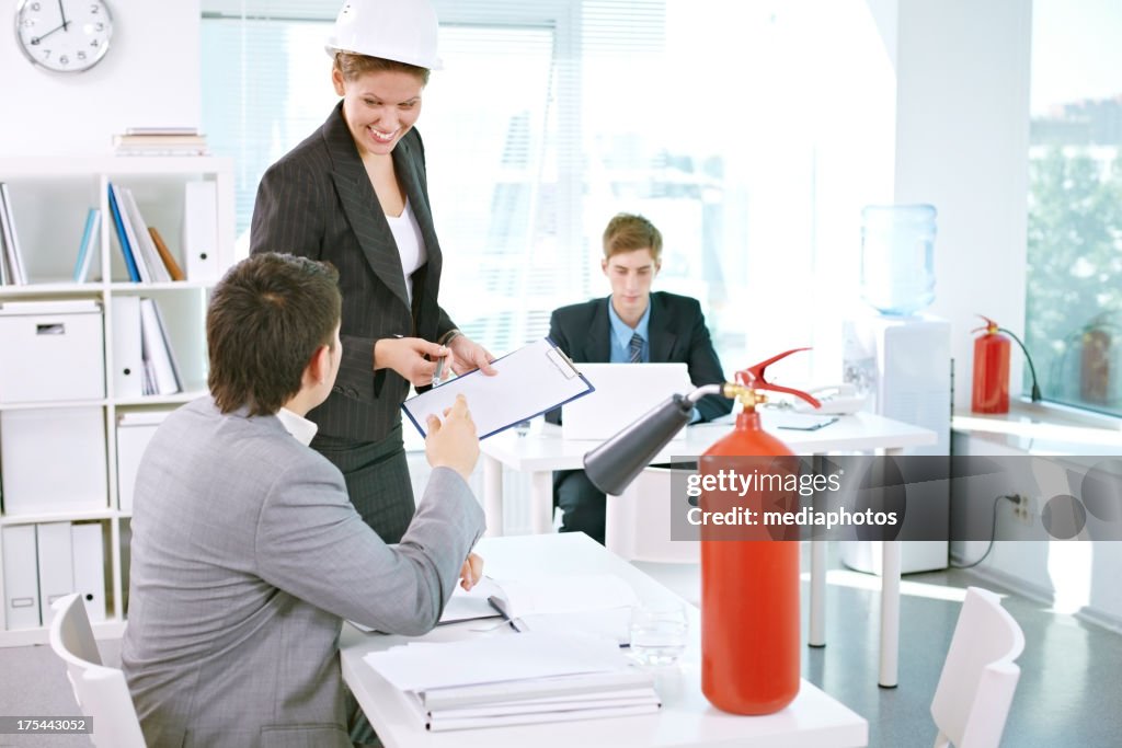 Fire action Verfahren