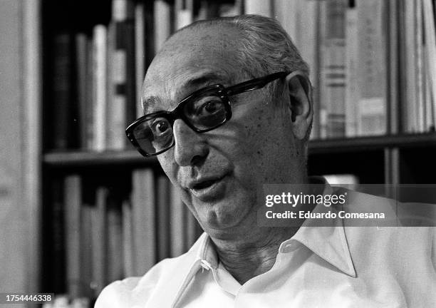 106 Arturo Frondizi Fotos und hochauflösende Bilder Getty Images
