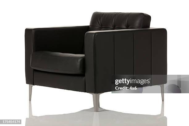 sillón ejecutiva - black leather fotografías e imágenes de stock