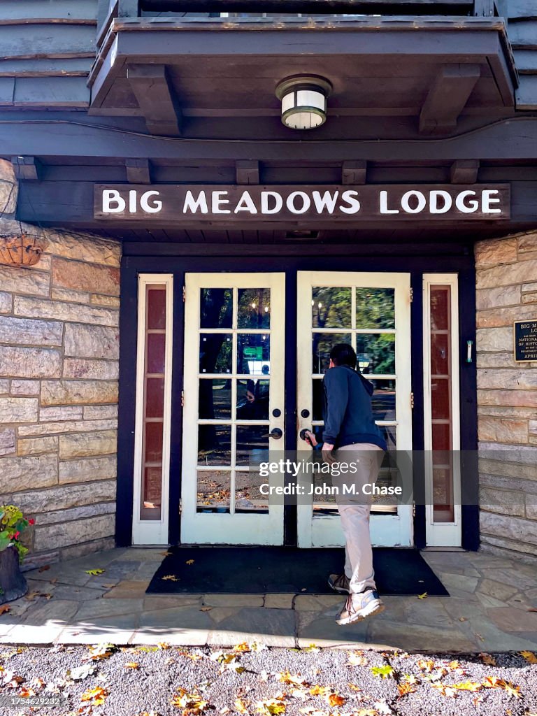 Big Meadows Lodge Entrance, Shenandoah National Park, Virginia (USA)