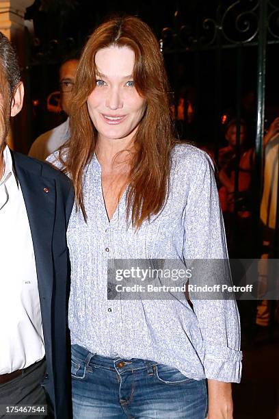 Singer Carla Bruni attends "Pianistic" Concert of singer Julien Clerc at at 29th Ramatuelle Festival : Day 4 on August 3, 2013 in Ramatuelle, France.