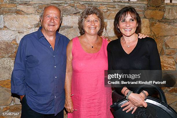 President of Ramatuelle Festival Jacqueline Franjou stands between Marc Ladreit de Lacharriere and his wife attend "Pianistic" Concert of singer...