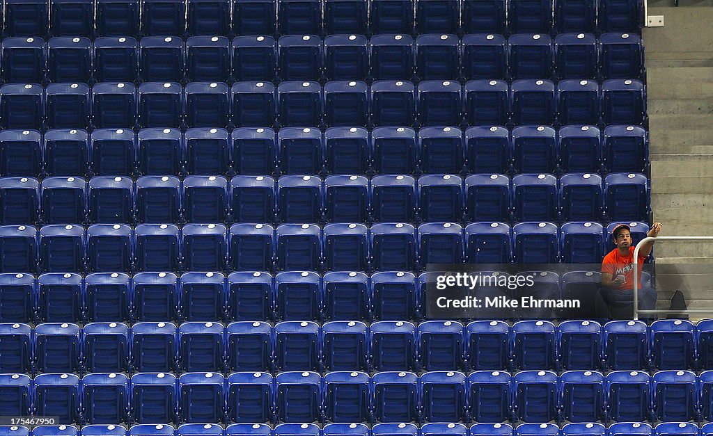 Cleveland Indians v Miami Marlins