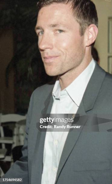 American film director Edward Burns attends a party following a screening of 'Greenfingers' , New York, New York, July 18, 2001.