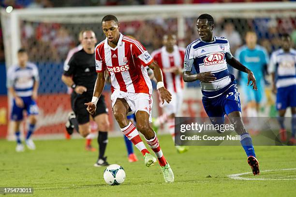 Steven N'Zonzi of Stoke City controls the ball against FC Dallas on July 27, 2013 at FC Dallas Stadium in Frisco, Texas.