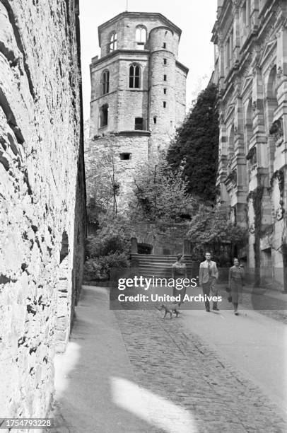 An excursion to Heidelberg, Germany 1930s.