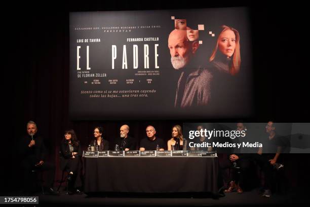 Óscar Uriel, Angélica Rogel, Emma Dib, Luis de Tavira, Alejandro Gou, Fernanda Castillo, Ana Sofía Gatica, Alfredo Gatica and Guillermo Wiechers...