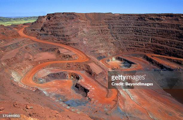 large open cut iron ore mine - järnmalm bildbanksfoton och bilder
