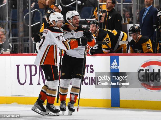 Mason McTavish of the Anaheim Ducks celebrates his second goal of the game with Frank Vatrano during the third period against the Pittsburgh Penguins...