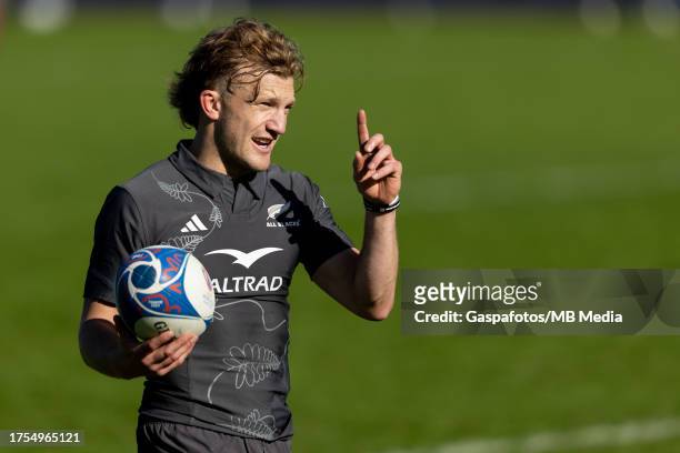 Damian Mckenzie of New Zealand gestures during a New Zealand training session ahead of their Rugby World Cup France 2023 Final match against South...