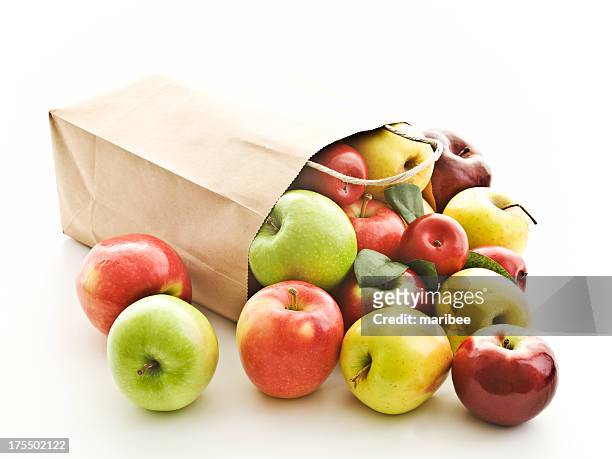 bag of apples - red delicious stockfoto's en -beelden