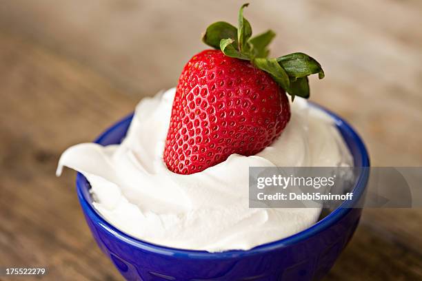 red white and blue - strawberries and cream stockfoto's en -beelden