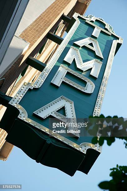 large exterior tampa sign - tampa florida stock pictures, royalty-free photos & images