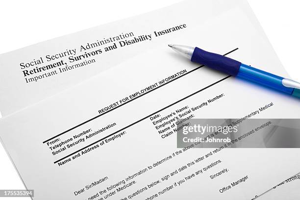 social security information request - social security kaart stockfoto's en -beelden