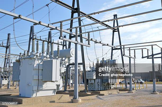 電気電力 substation - transformer ストックフォトと画像