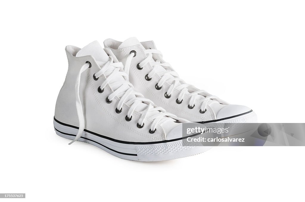 Zapatillas con trazado de recorte