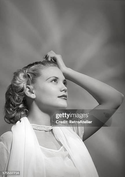 old hollywood style.the decision - 1940s fashion stock pictures, royalty-free photos & images